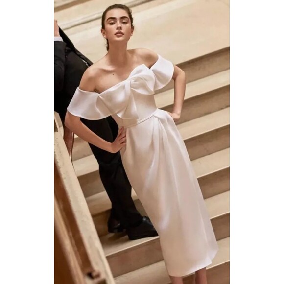 NWT. $2590 Carolina Herrera Bow Front Off Shoulder Wedding Bridal Dress 12 white - Picture 1 of 13